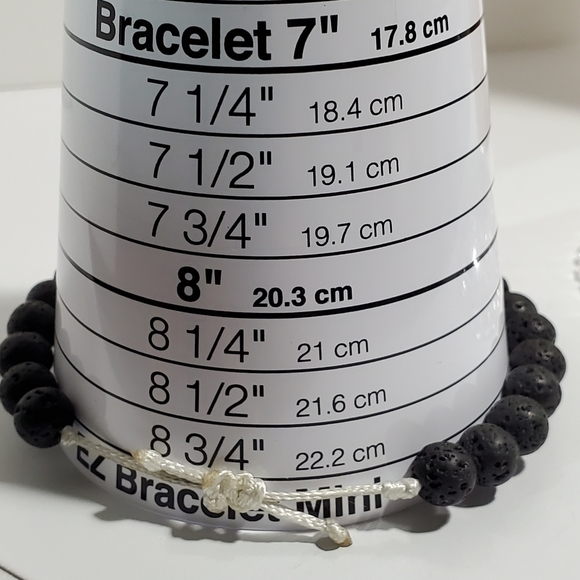 Healing Chakra and Lava natural stone adjustable bracelet - Picture 5 of 5